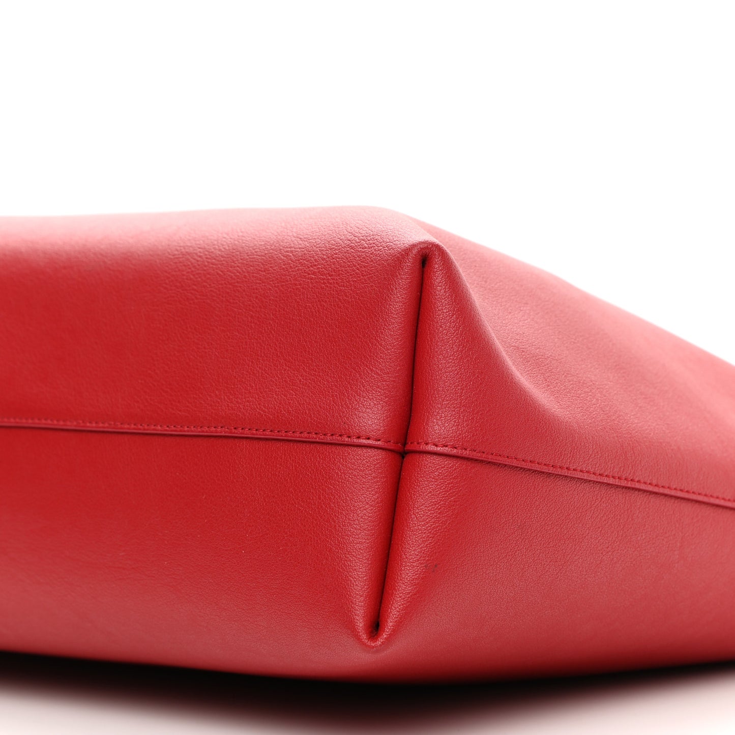 Calfskin Large Shopping Tote Rouge Eros