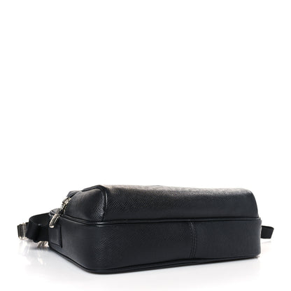Louis Vuitton Taiga Outdoor Messenger PM Black 4 of 8