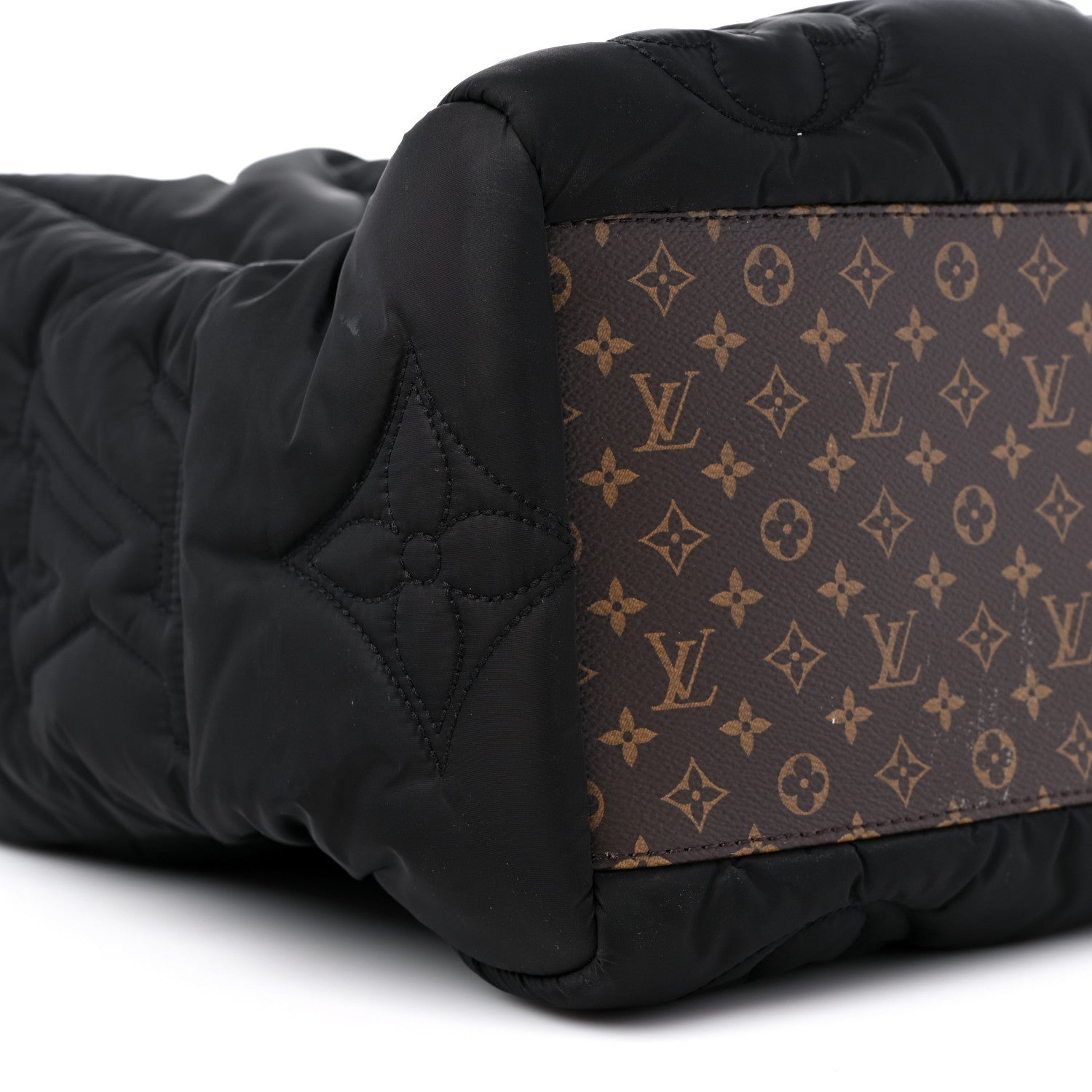 Louis Vuitton Econyl Monogram Pillow Giant Onthego MM Black 7 of 10