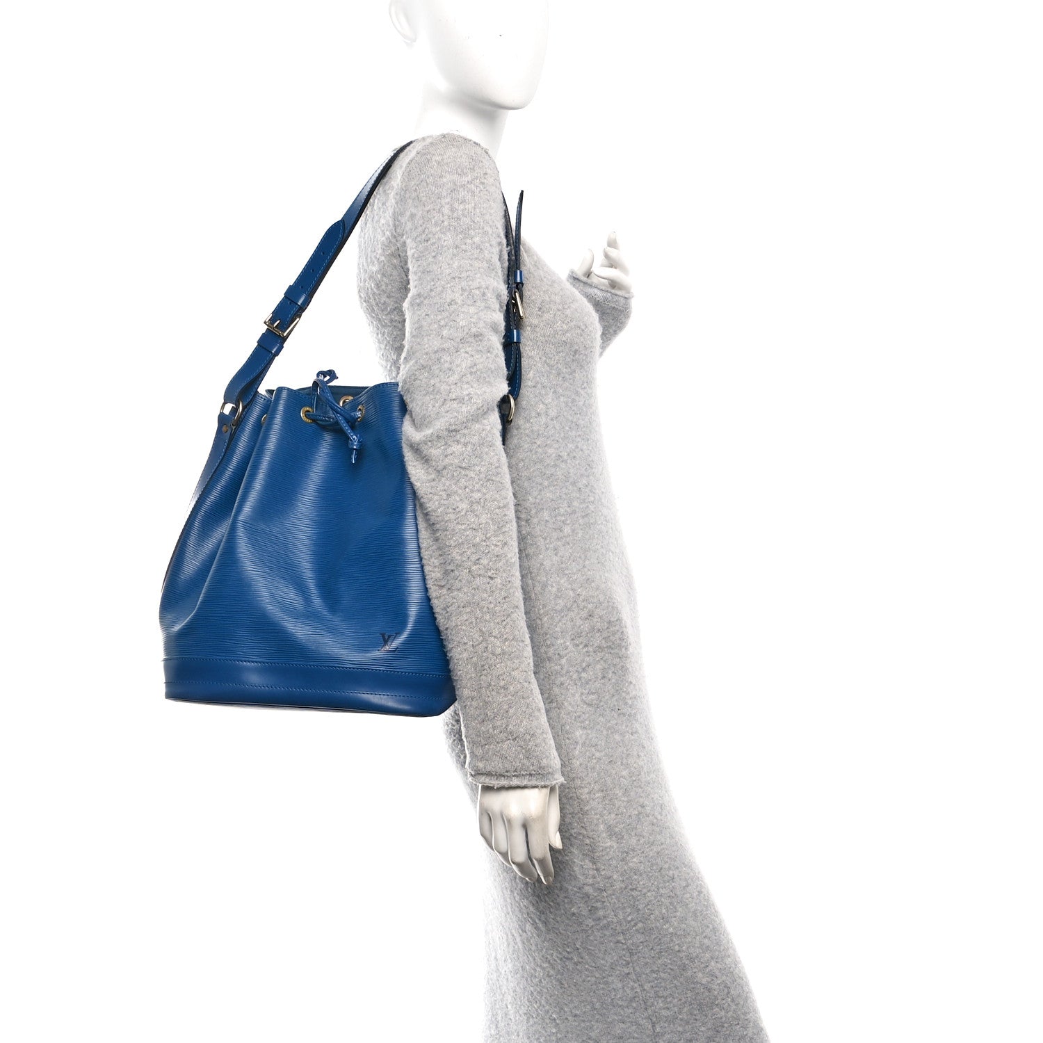 Louis Vuitton Epi Noe Toledo 2 of 9