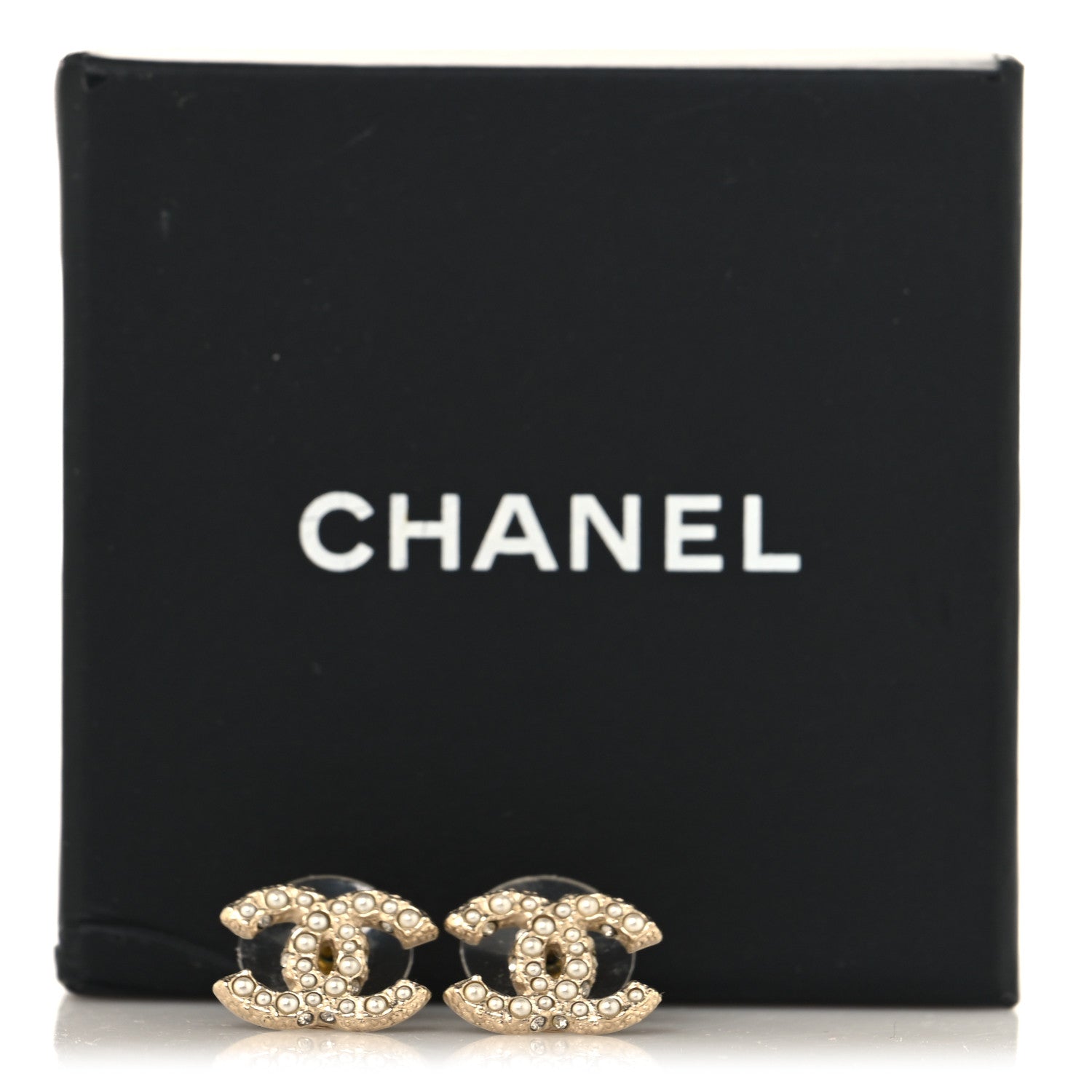 Chanel Pearl CC Earrings Gold 6 of 6