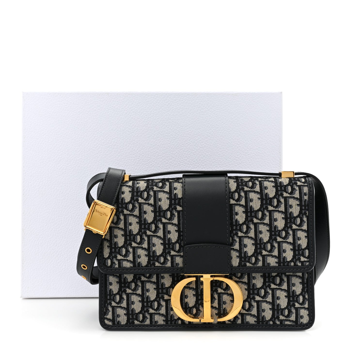 Oblique 30 Montaigne Flap Bag Blue