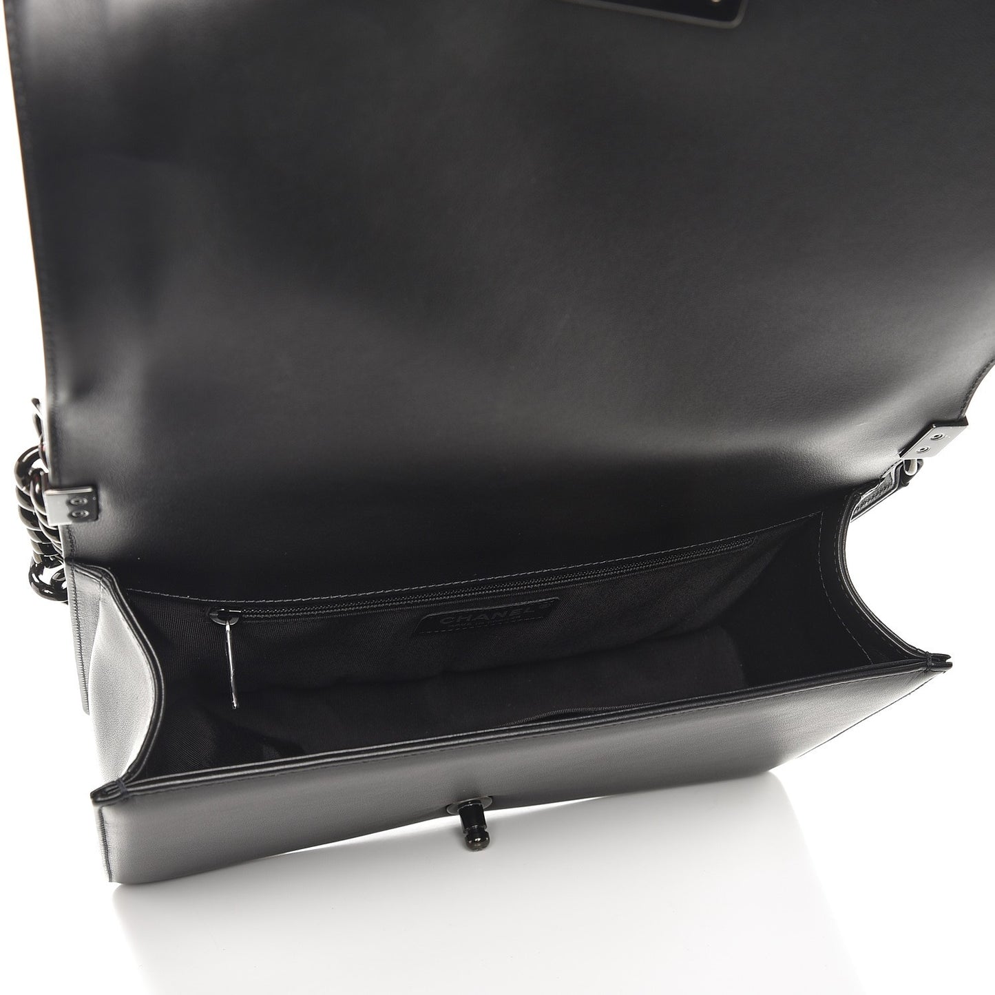 Calfskin Quilted New Medium Boy Flap So Black