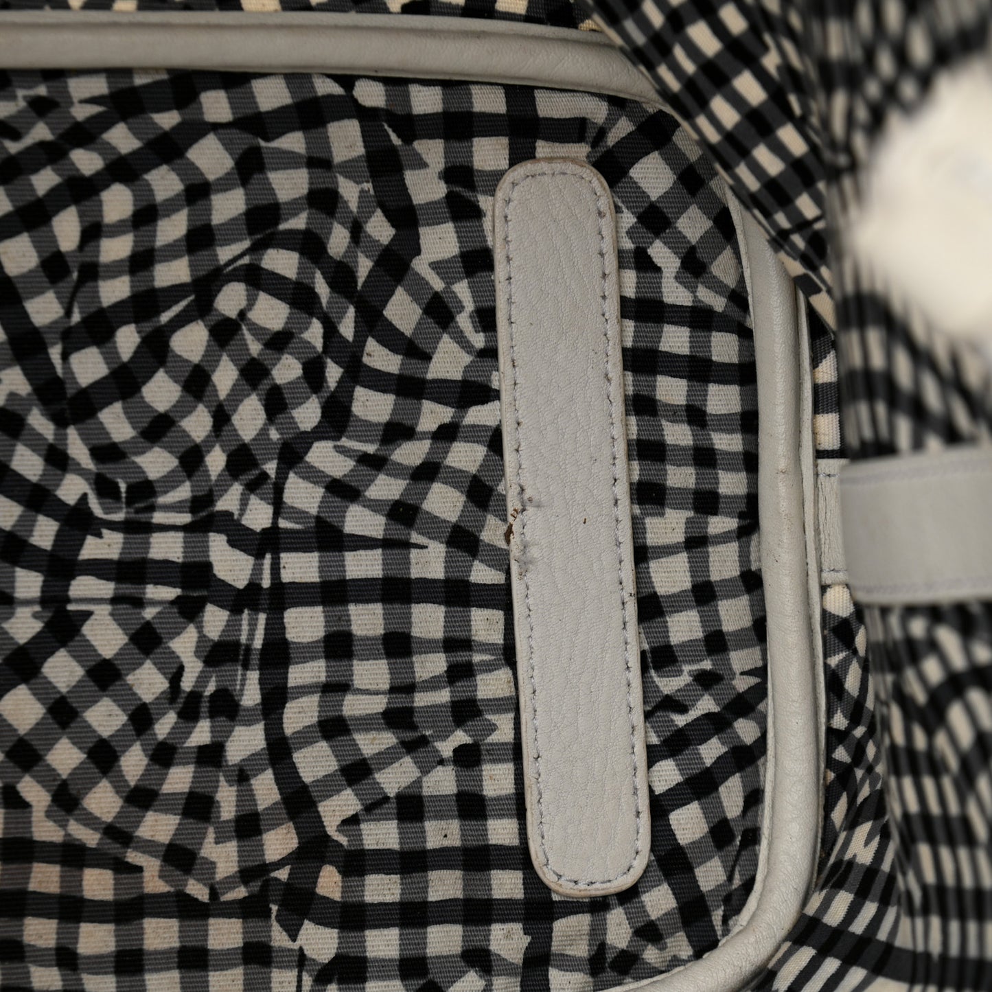 Visetos Medium Liz Reversible Shopper Tote White