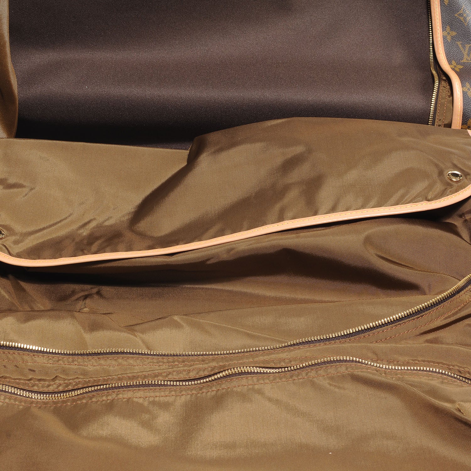 Louis Vuitton Monogram Garment Bag 14 of 14