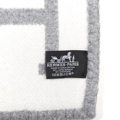 Hermes Wool Cashmere Avalon III Blanket Ecru Gris Clair 3 of 4