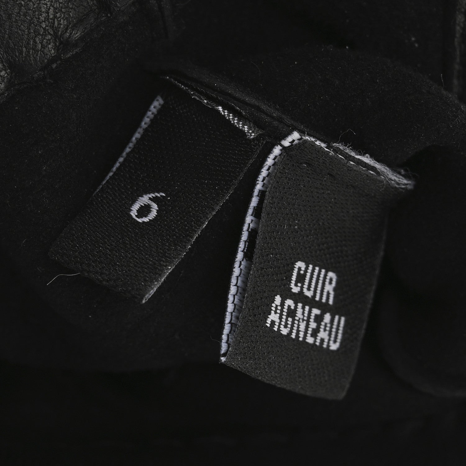 Chanel Lambskin Paris Dallas Fingerless CC Gloves 6 Black 5 of 9