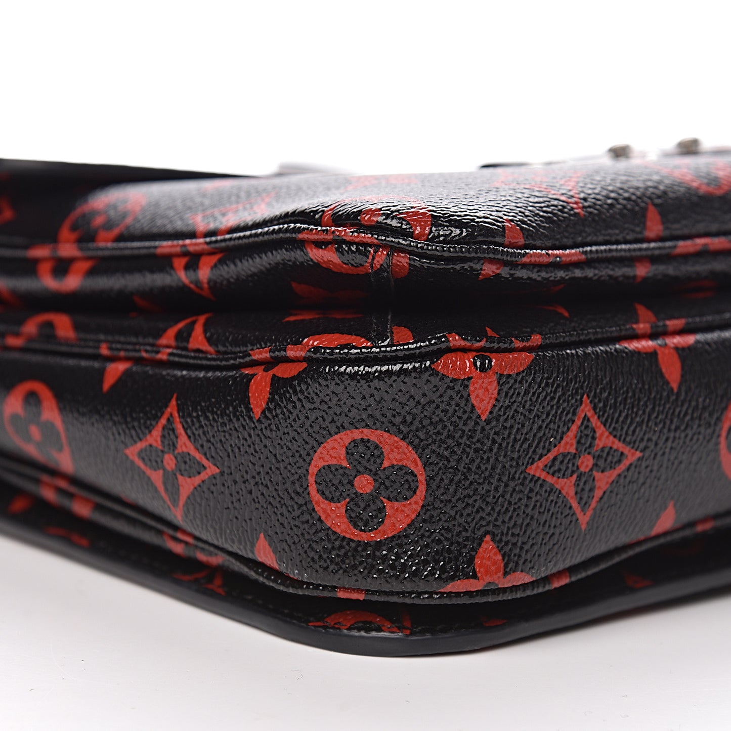 Monogram Infrarouge Pochette Metis