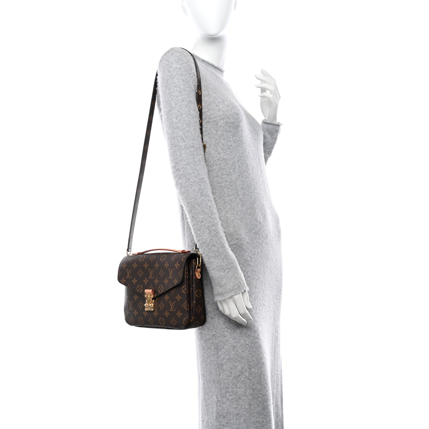 LOUIS VUITTON Monogram Pochette Metis
