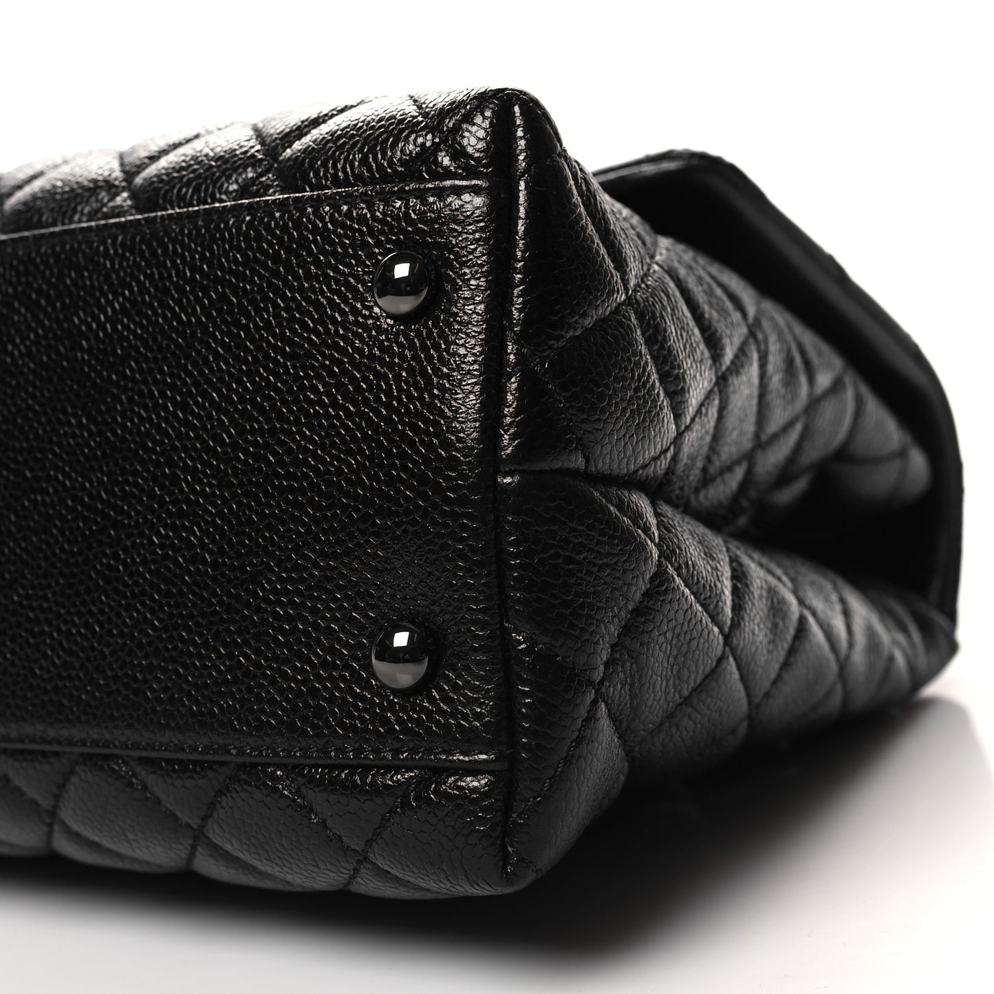 Caviar Quilted Medium Coco Handle Flap So Black