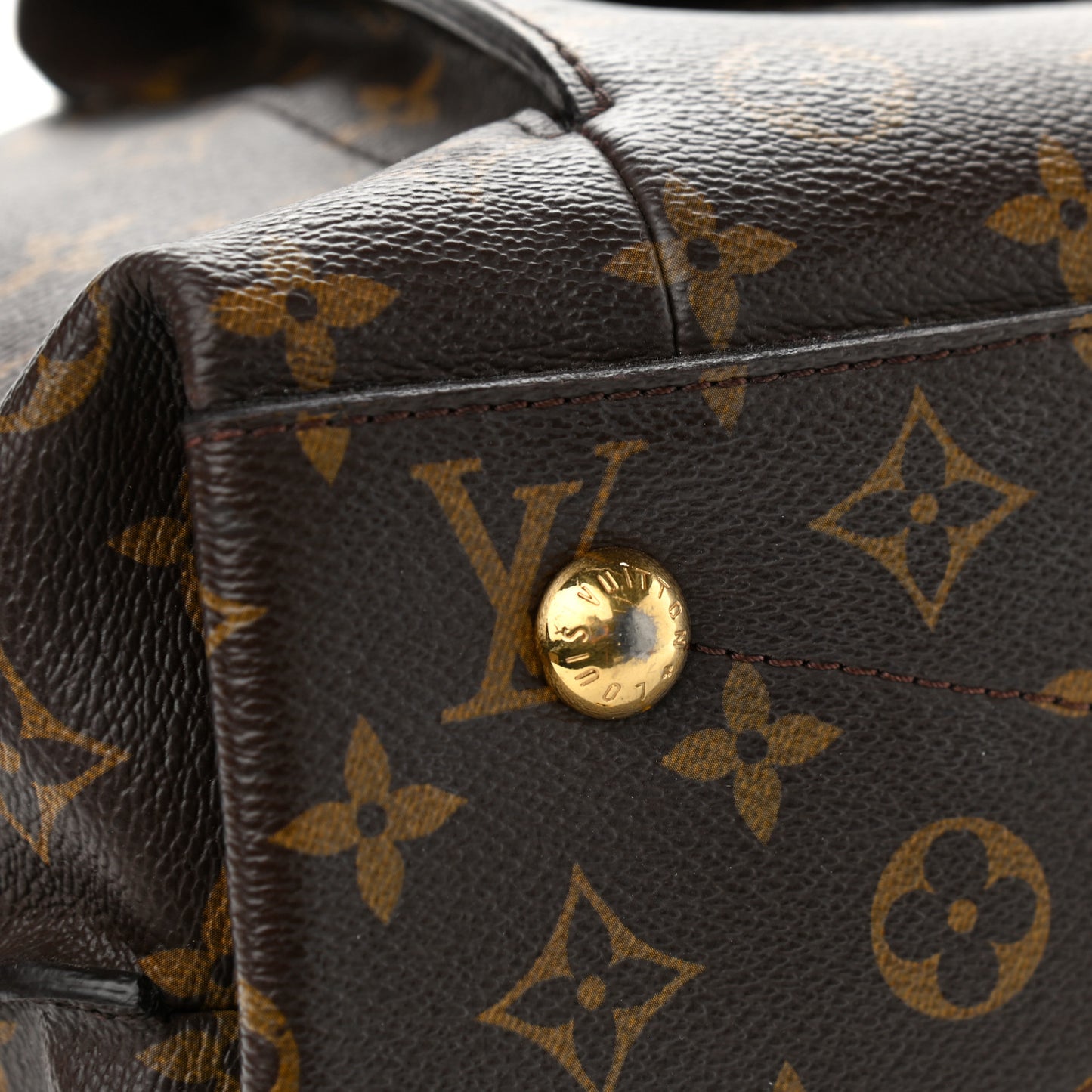 Monogram Metis
