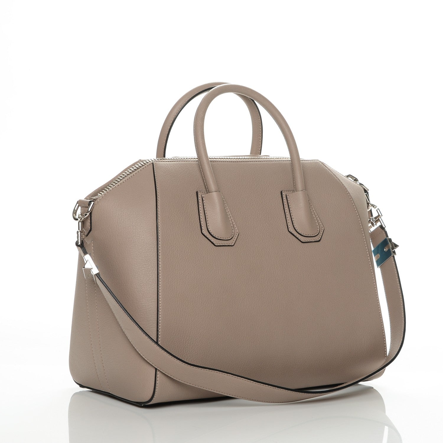 Givenchy Sugar Goatskin Medium Antigona Mastic 3 of 6