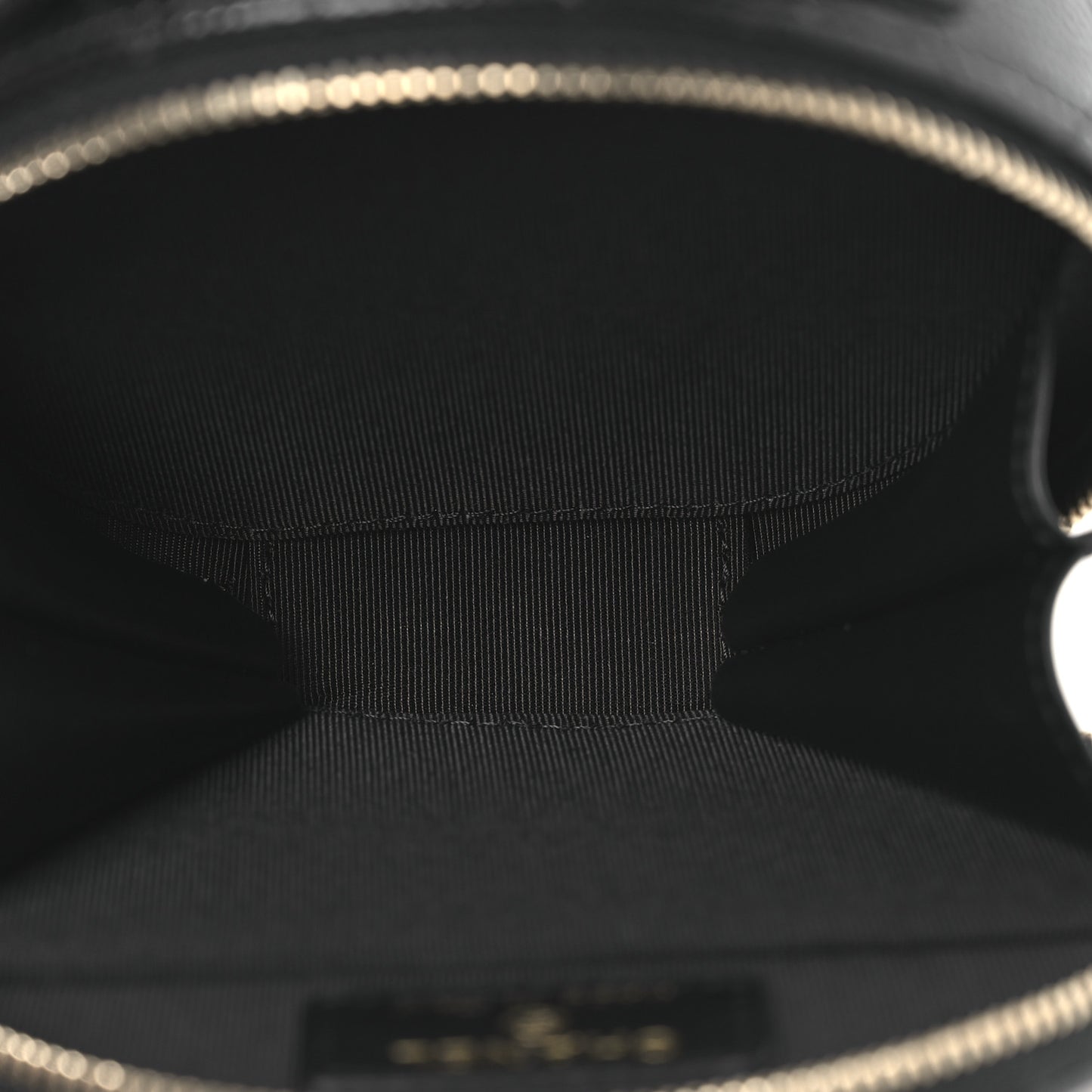 Caviar Quilted Round Handle With Care Vanity With Chain Black