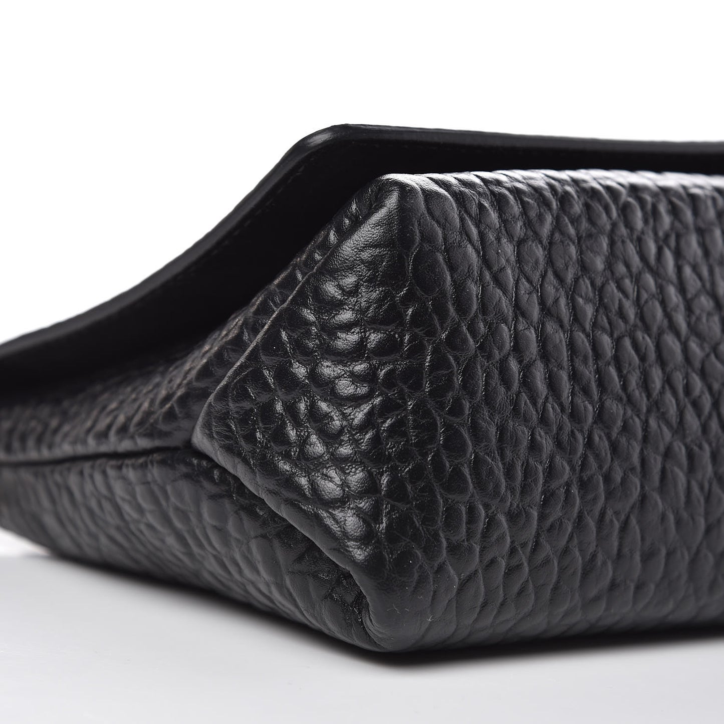 Signature Grain Medium Mildenhall Crossbody Bag Black