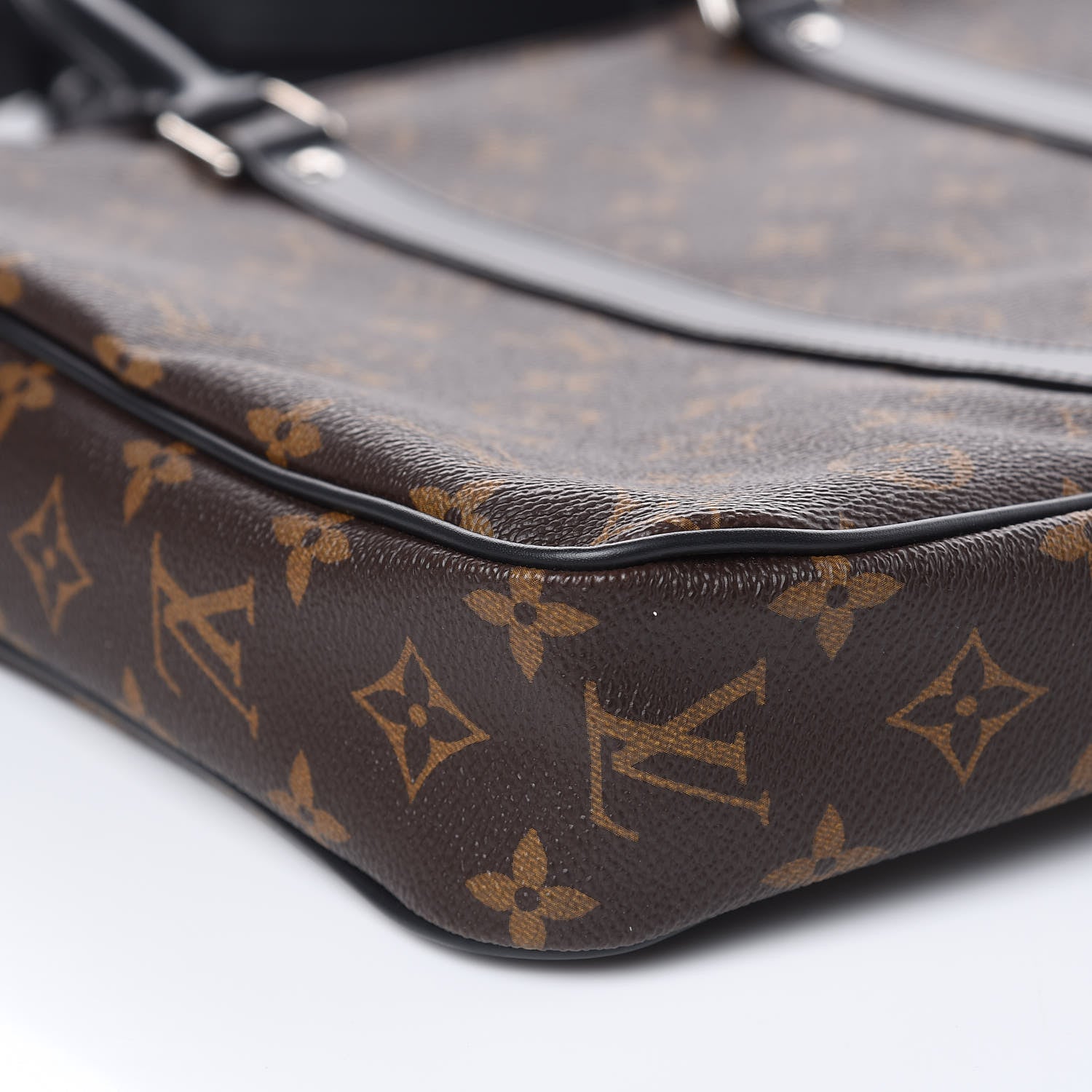 Louis Vuitton Monogram Macassar Porte-Documents Voyage PM 7 of 10