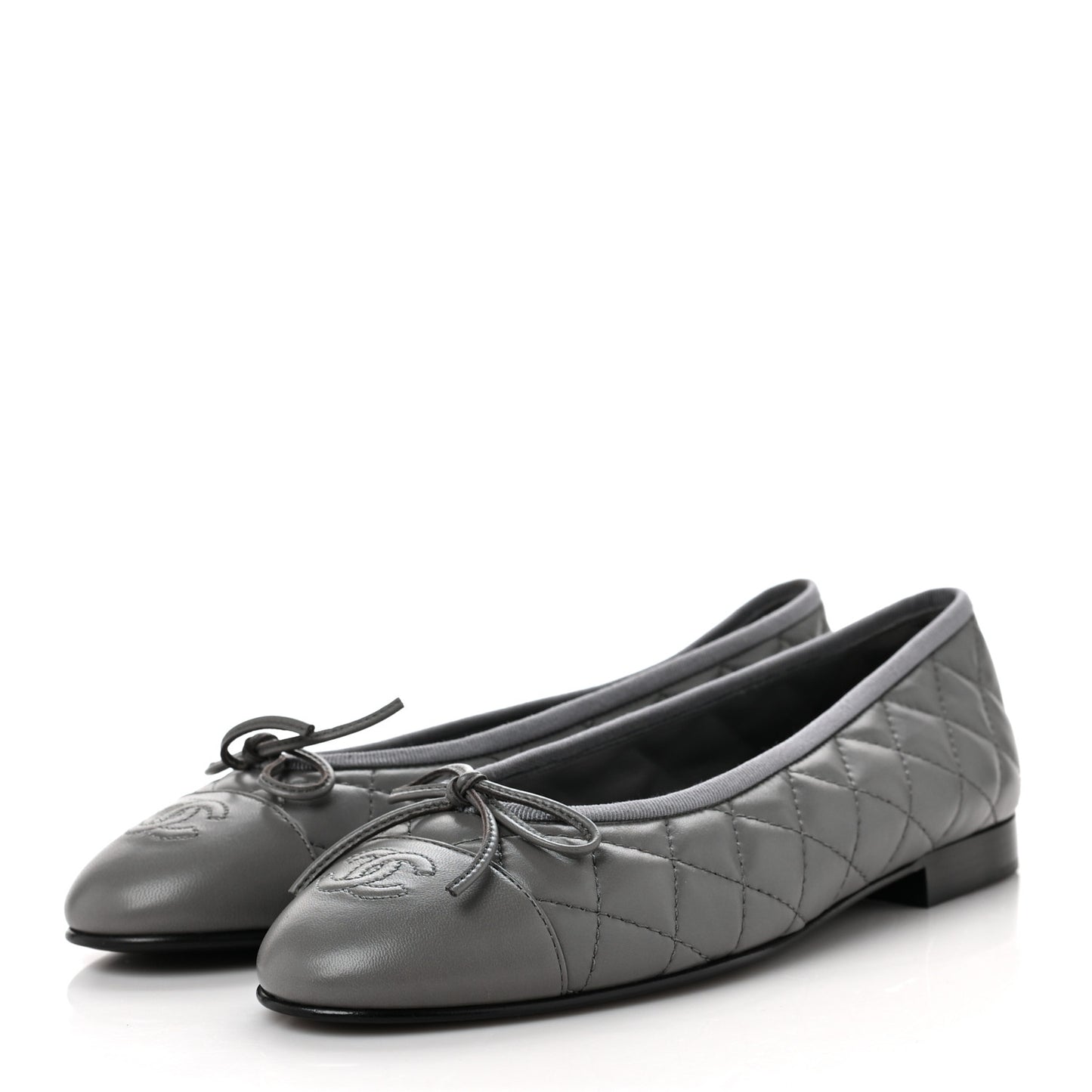 Lambskin Quilted CC Cap Toe Ballerina Flats 38.5 Grey