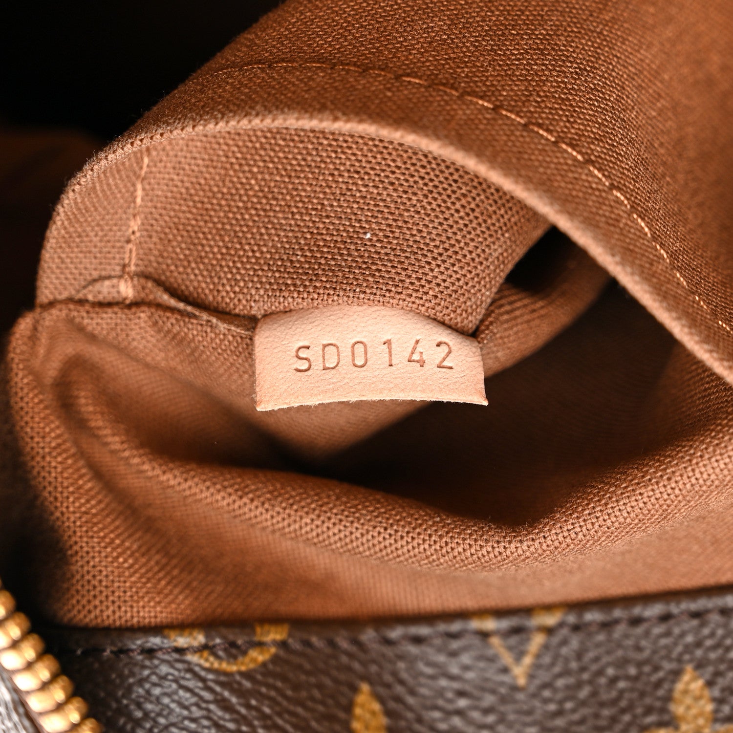 Louis Vuitton Monogram Sully MM 7 of 10