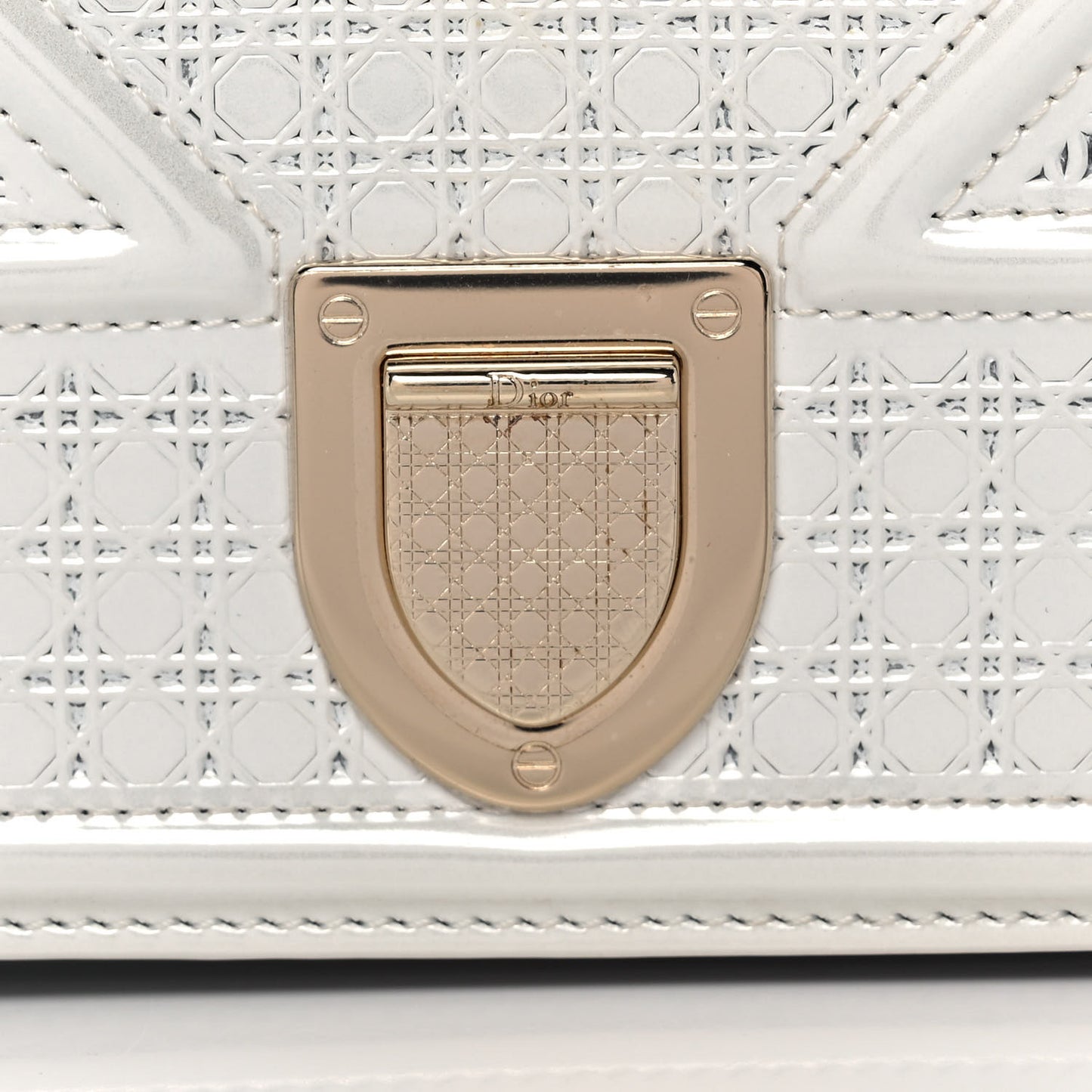 Patent Micro-Cannage Diorama Wallet on Chain Pouch White