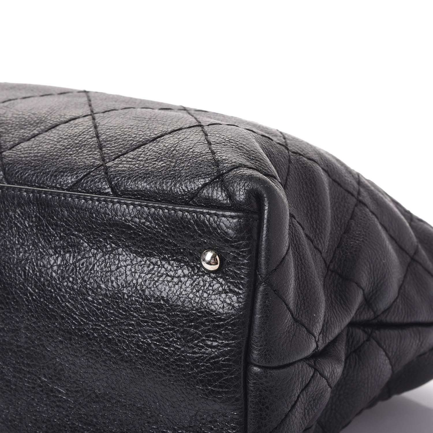 Chanel Glazed Calfskin Large On The Road Tote Black 8 of 11