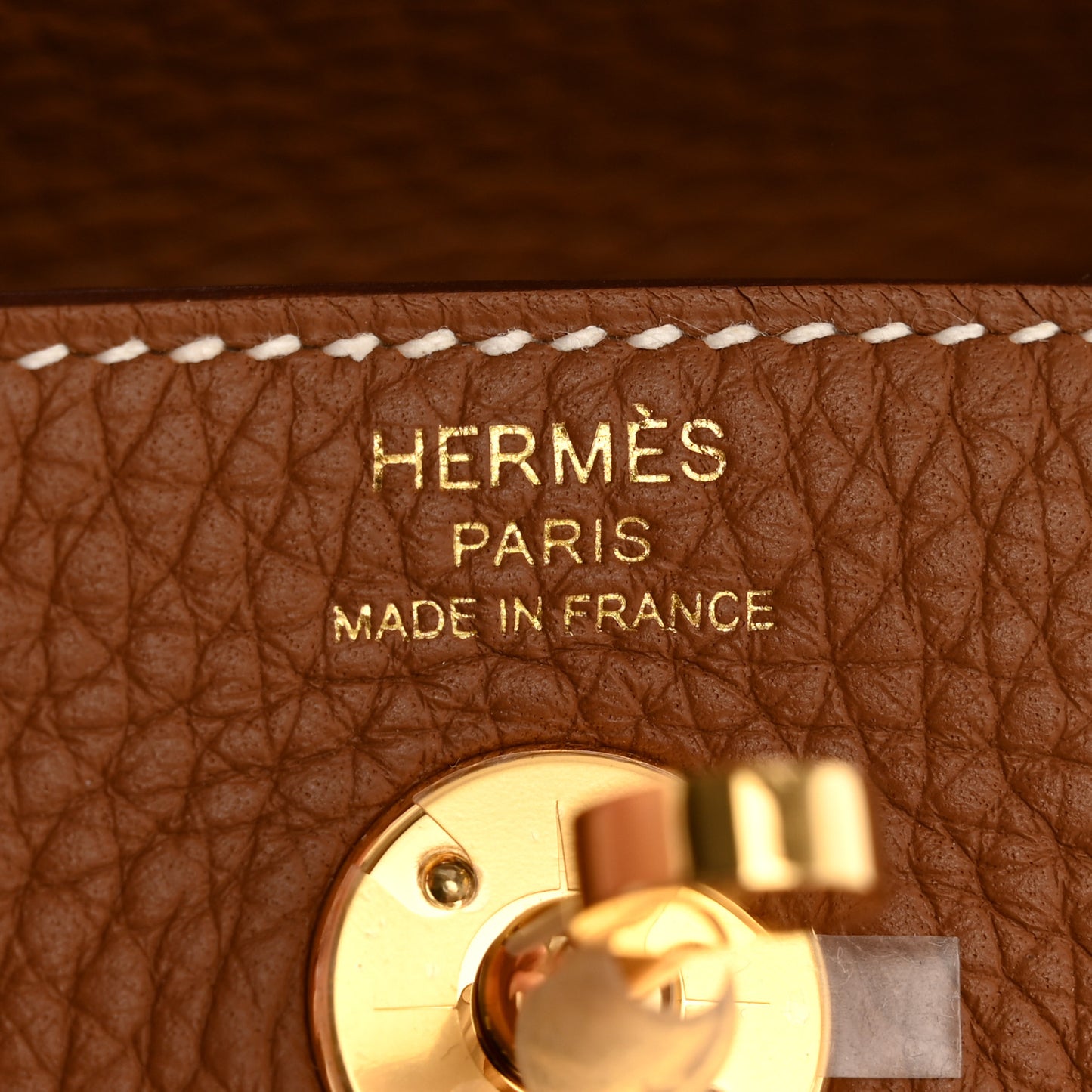 Taurillon Clemence Mini Lindy 20 Gold