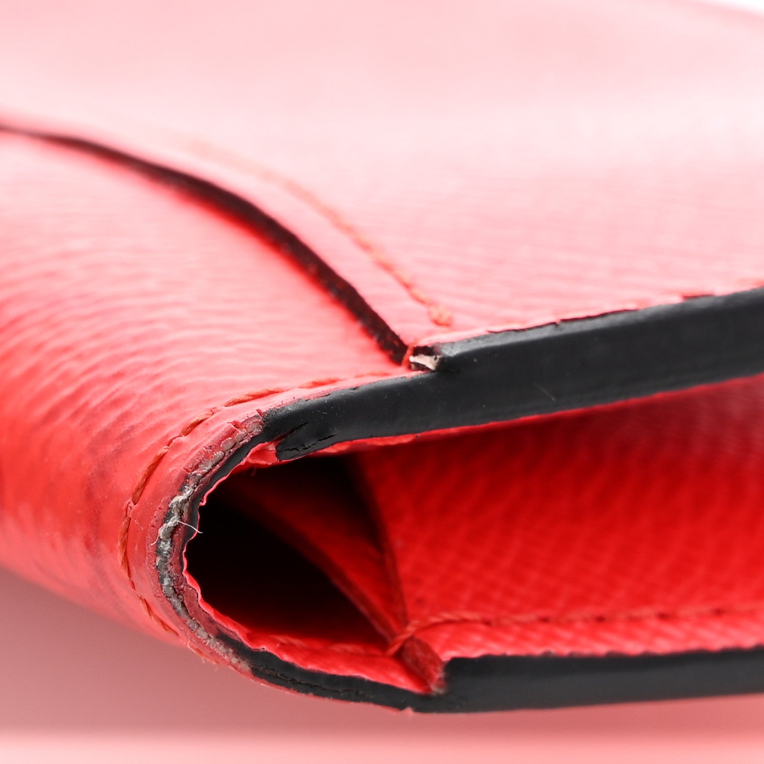 Louis Vuitton Taigarama Pocket Organizer NM Fire Red 8 of 9
