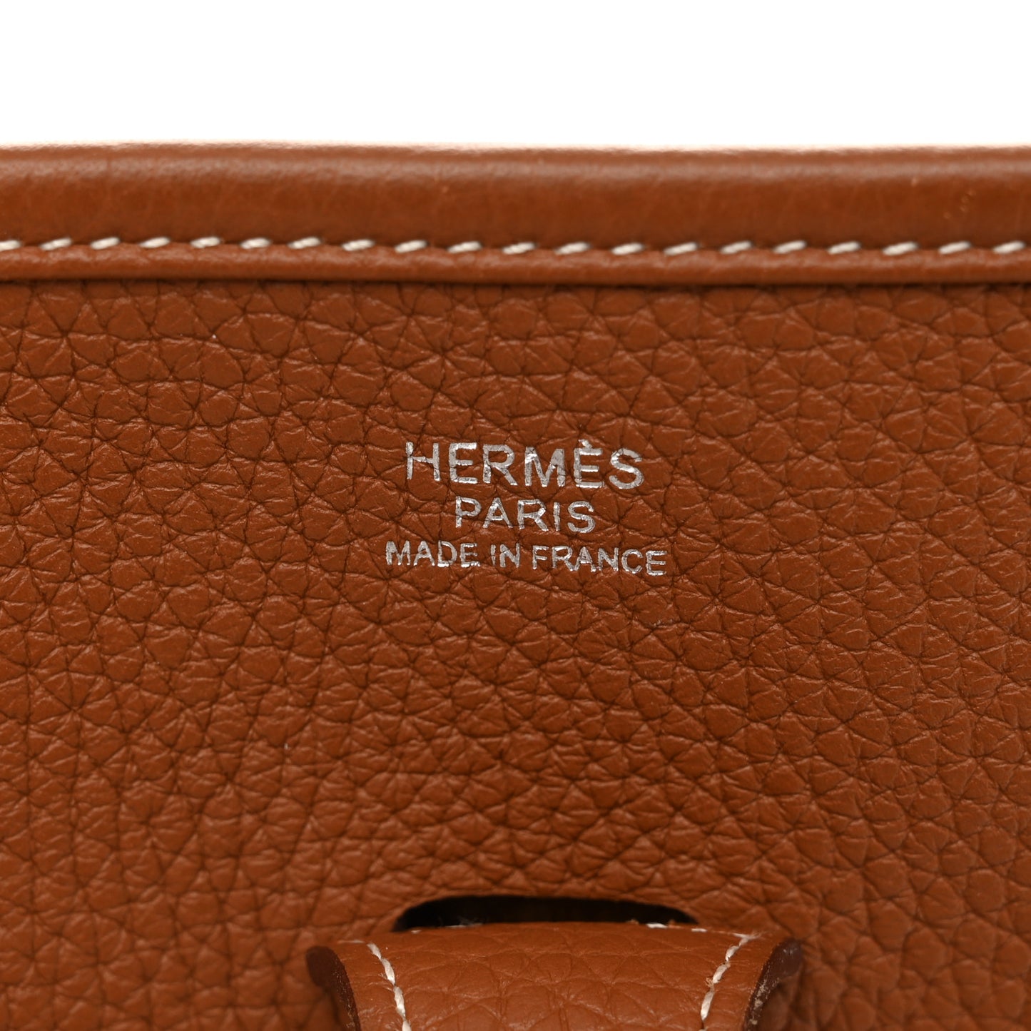 Taurillon Clemence Evelyne III PM Gold