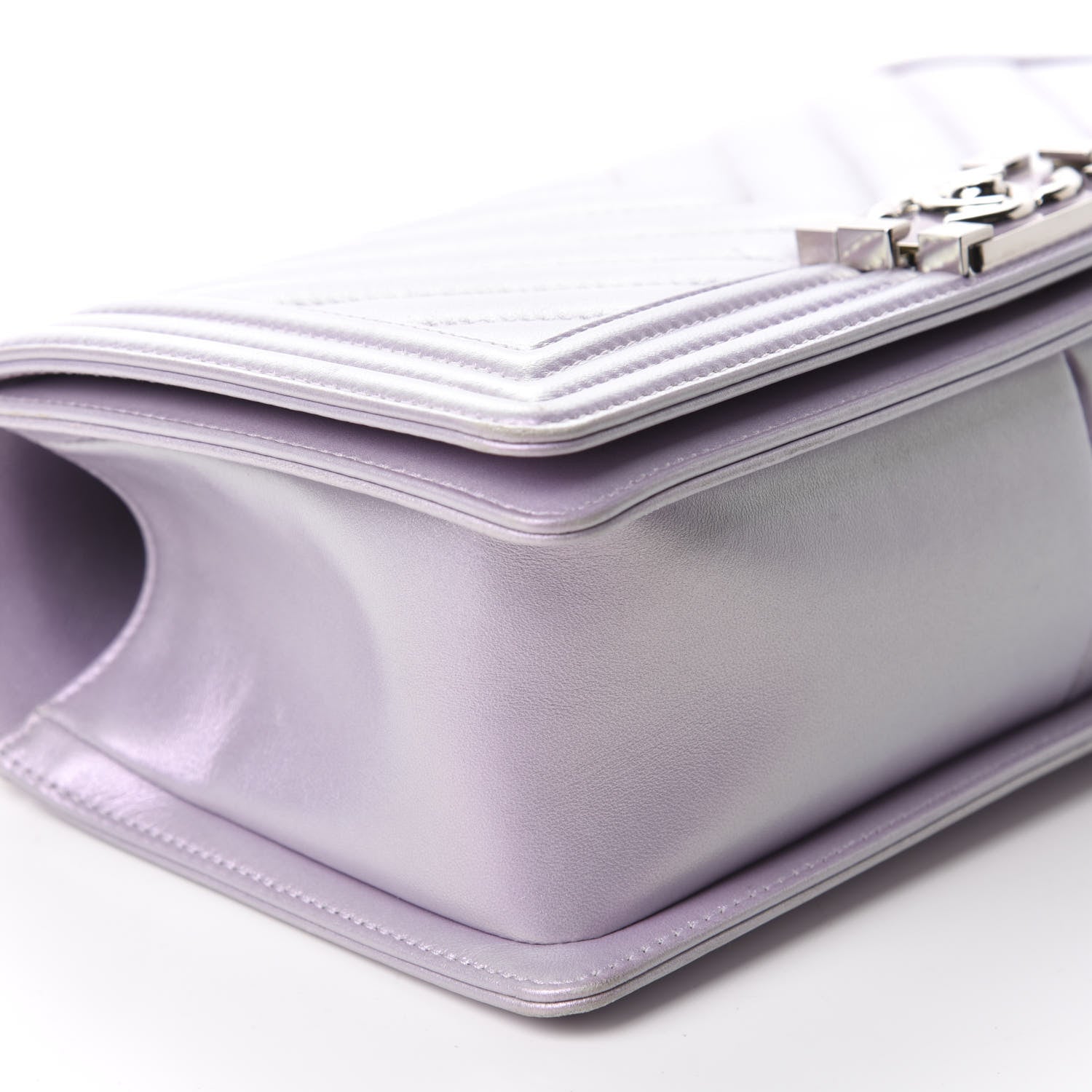 Chanel Metallic Lambskin Chevron Quilted Medium Boy Flap Pink 6 of 12