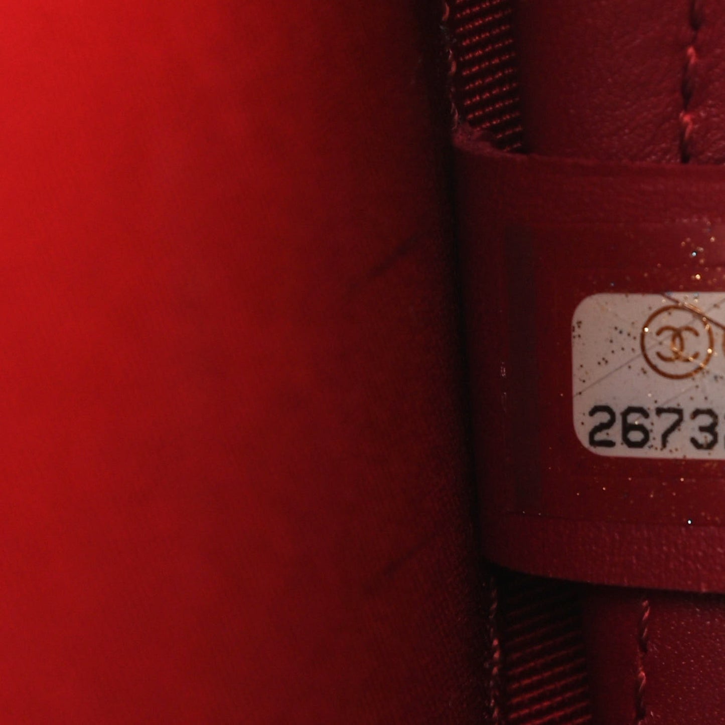 Patent Round As Earth Evening Bag Red