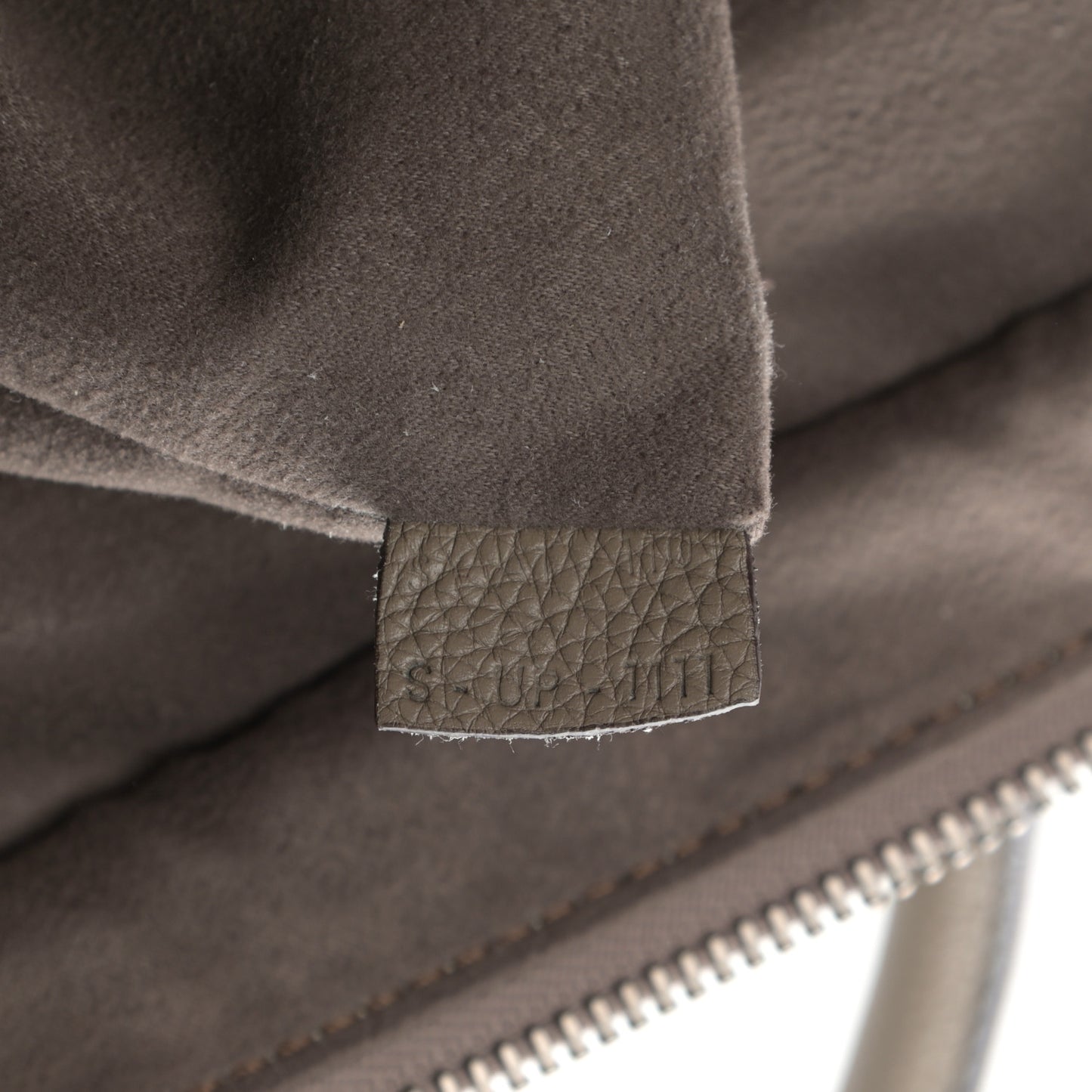 Drummed Calfskin Mini Luggage Souris