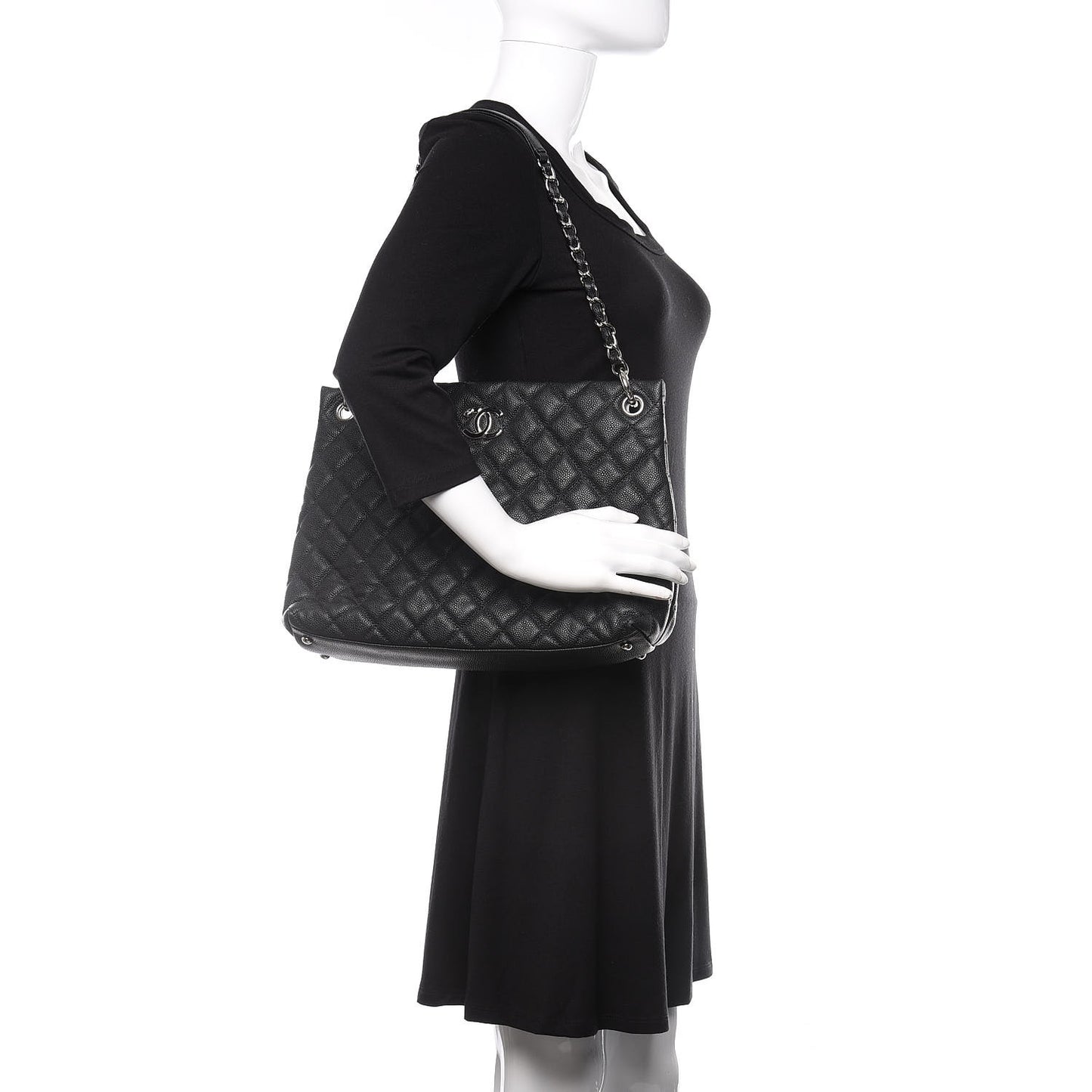 Caviar Quilted Large CC Shopping Tote Black