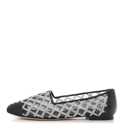 Chanel Mesh Pearl Grosgrain Cap Toe CC Loafers 40.5 Black Ivory 1 of 7
