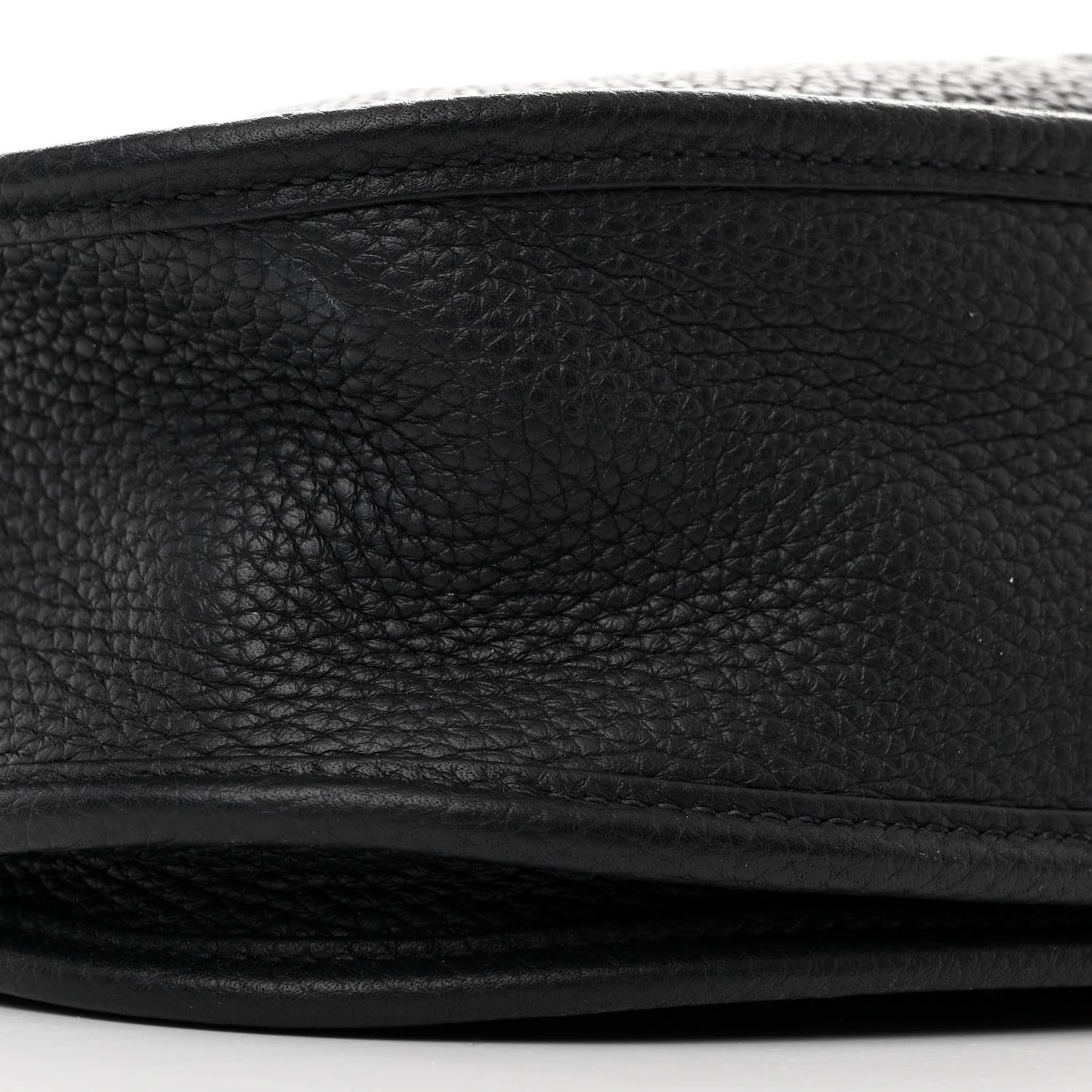 Taurillon Clemence EVELYNE III PM Black