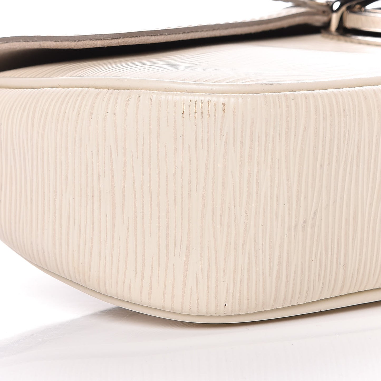 Epi Montaigne Clutch Ivory