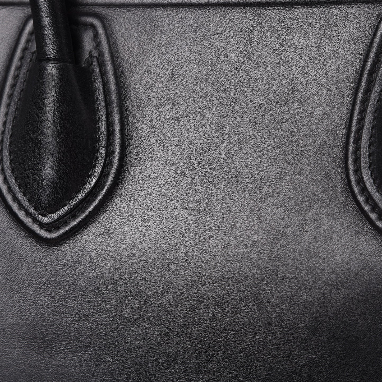 Natural Calfskin Medium Phantom Luggage Black