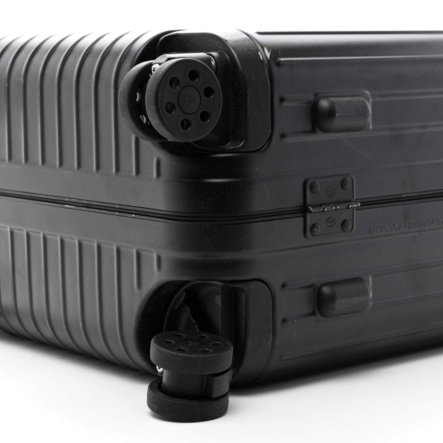 Polycarbonate Aluminum Hybrid Cabin Matte Black