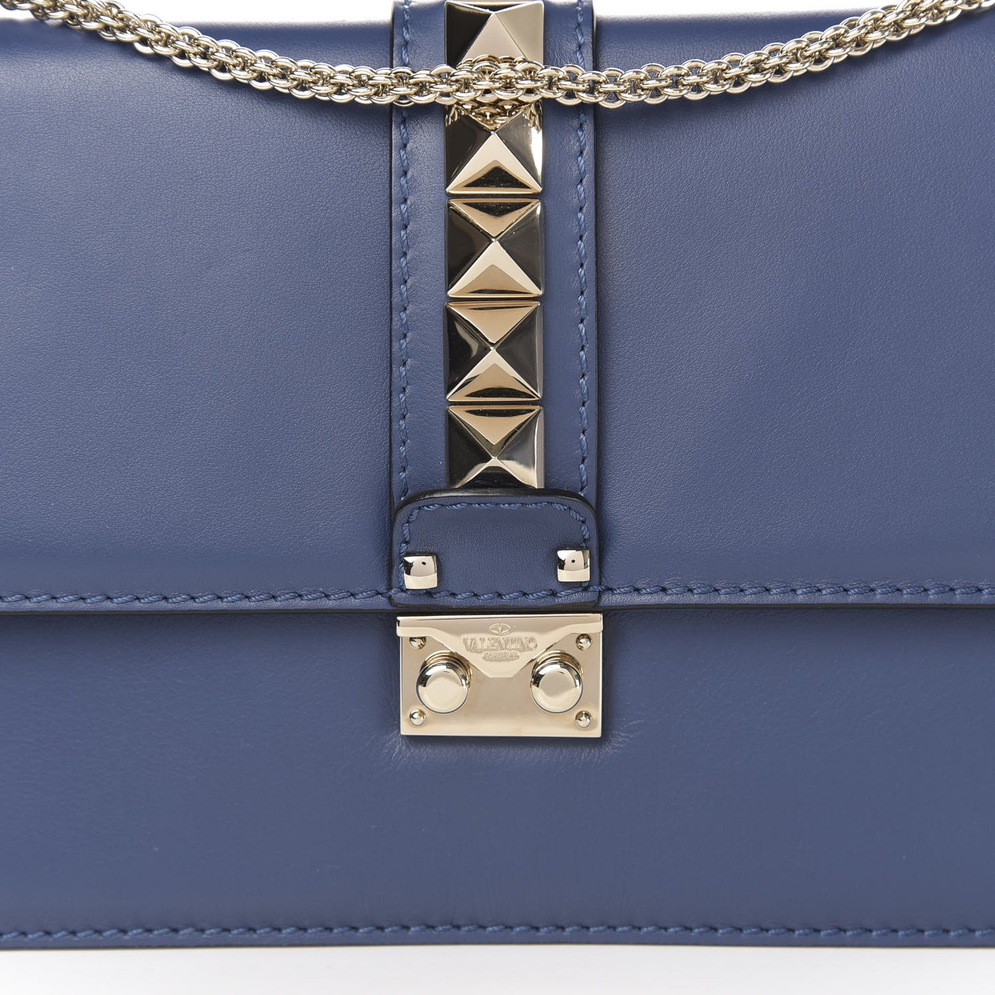Vitello Medium Glam Lock Rockstud Flap Indigo