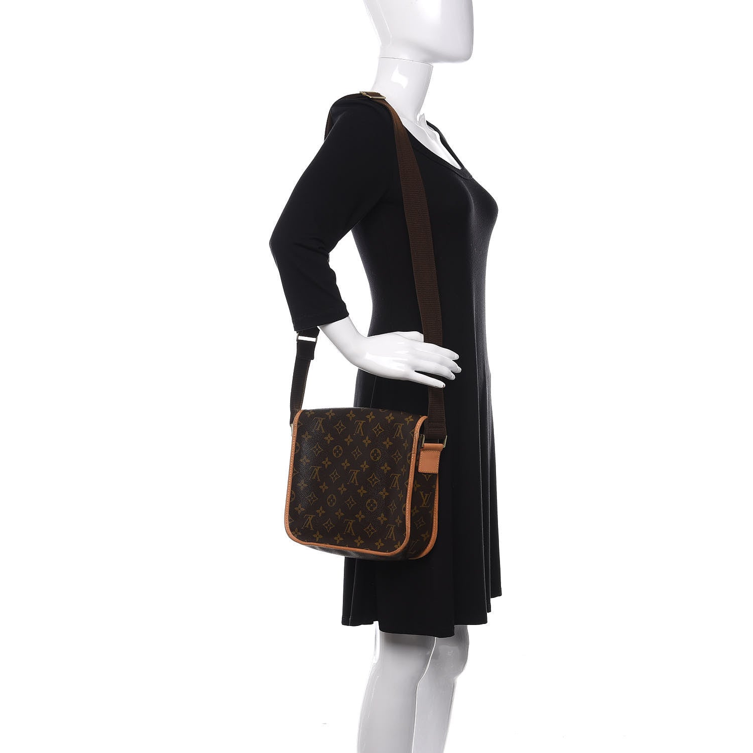 Louis Vuitton Monogram Bosphore PM Messenger 2 of 10