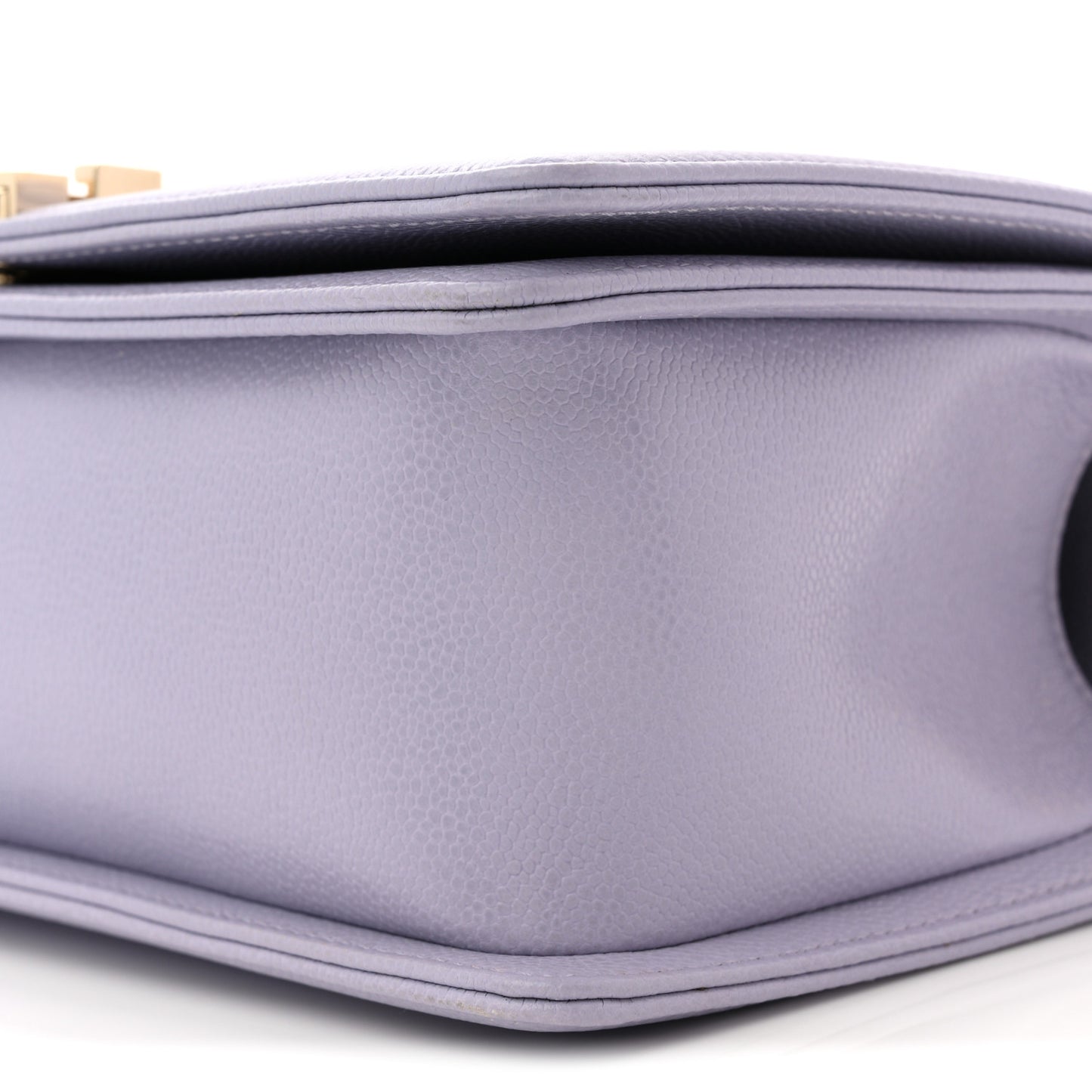 Caviar Quilted Medium Boy Flap Light Purple