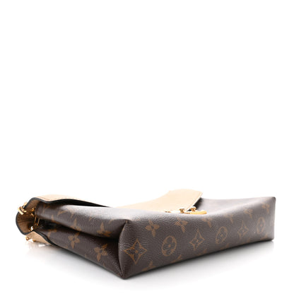 Louis Vuitton Monogram Pallas Chain Dune 4 of 16
