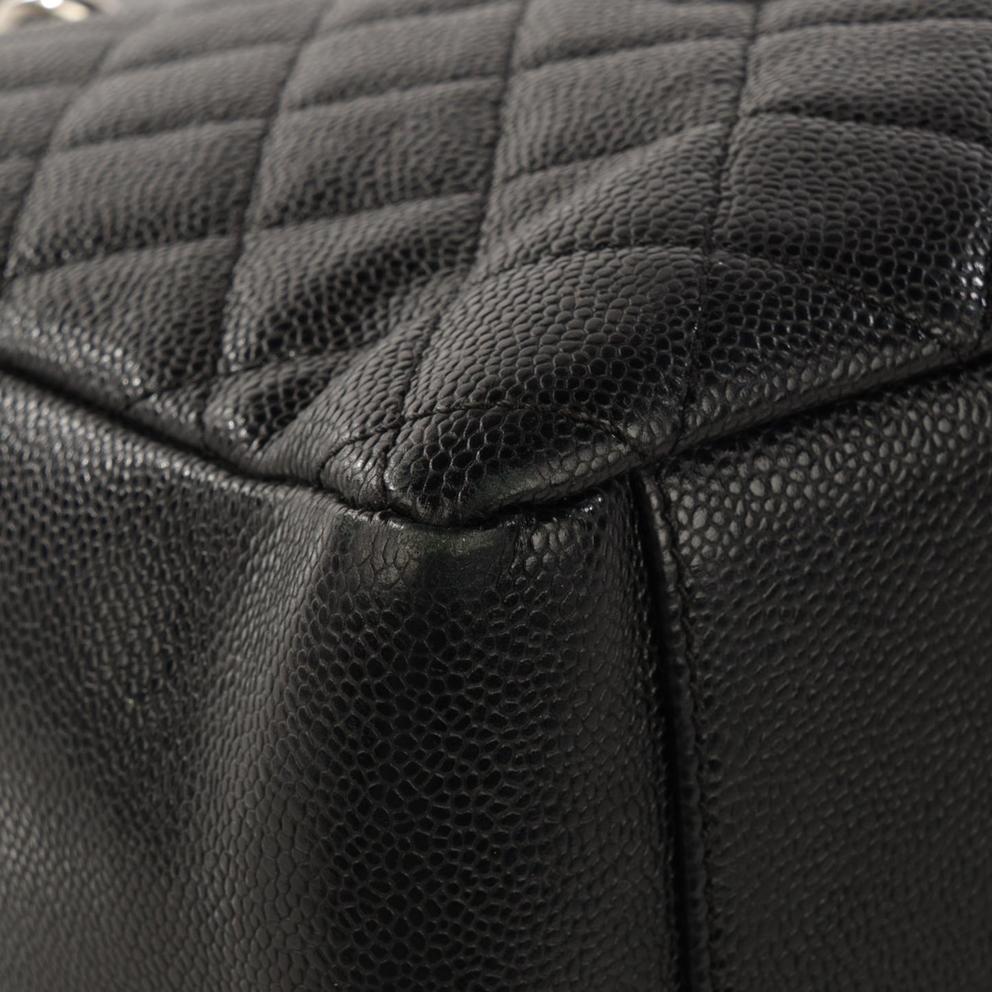Caviar Quilted Grand Shopping Tote GST Black