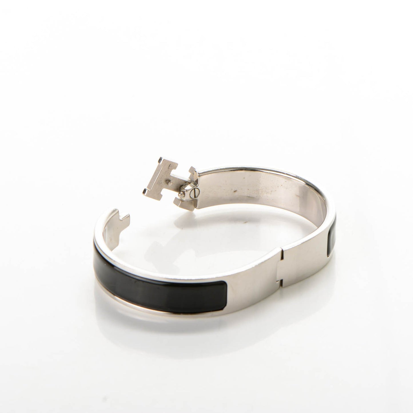 Enamel Narrow Clic Clac H Bracelet PM Black