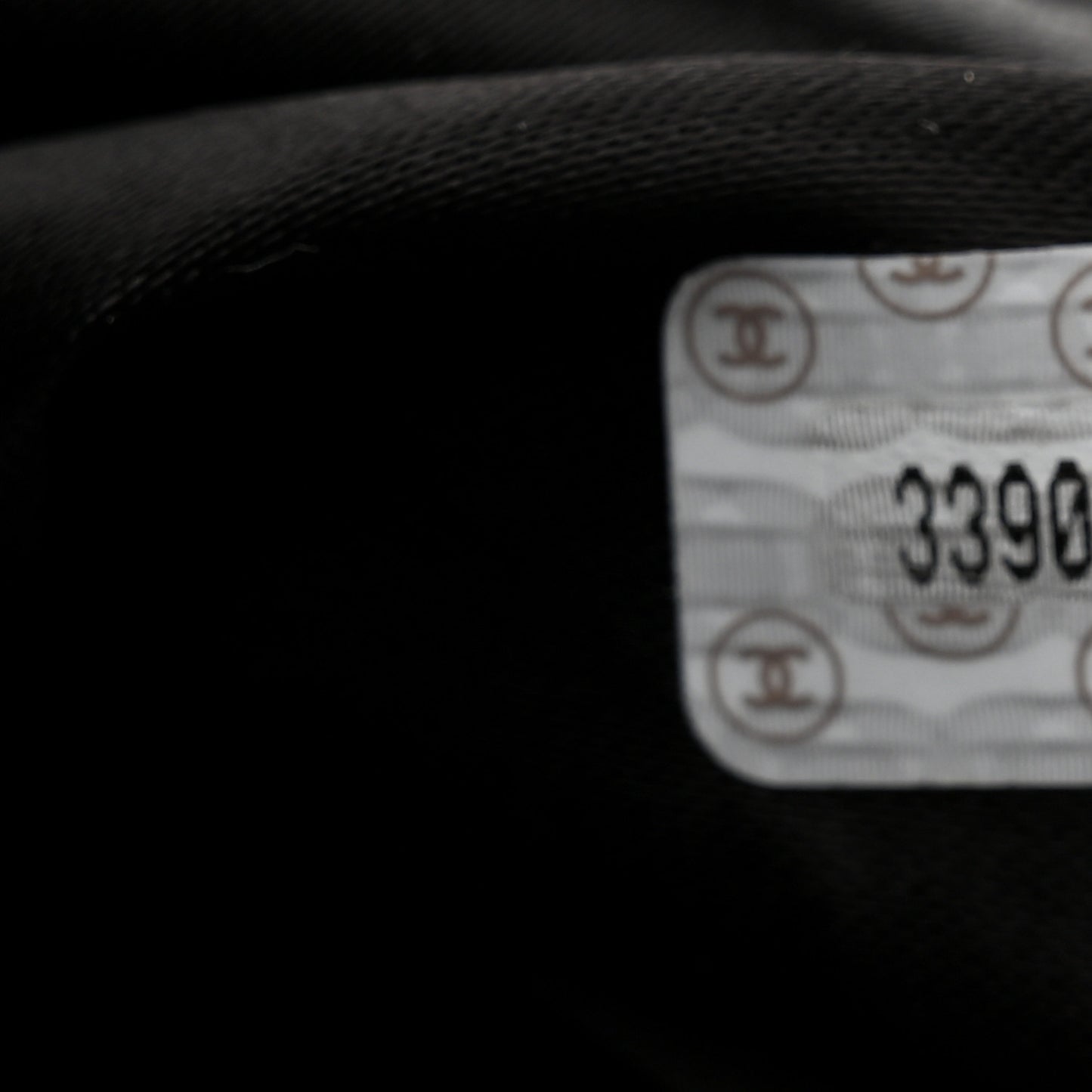 Caviar Flap XL Shoulder Bag Black