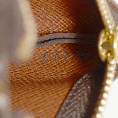 Louis Vuitton Monogram Key Pouch 7 of 7