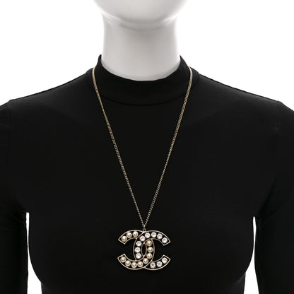 Chanel Pearl Crystal CC Pendant Necklace Gold 2 of 6