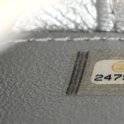 Chanel Metallic Caviar Quilted Medium CC Filigree Vanity Case Silver 7 of 9