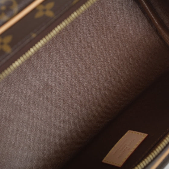 Louis Vuitton Monogram King Size Toiletry Bag 8 of 11