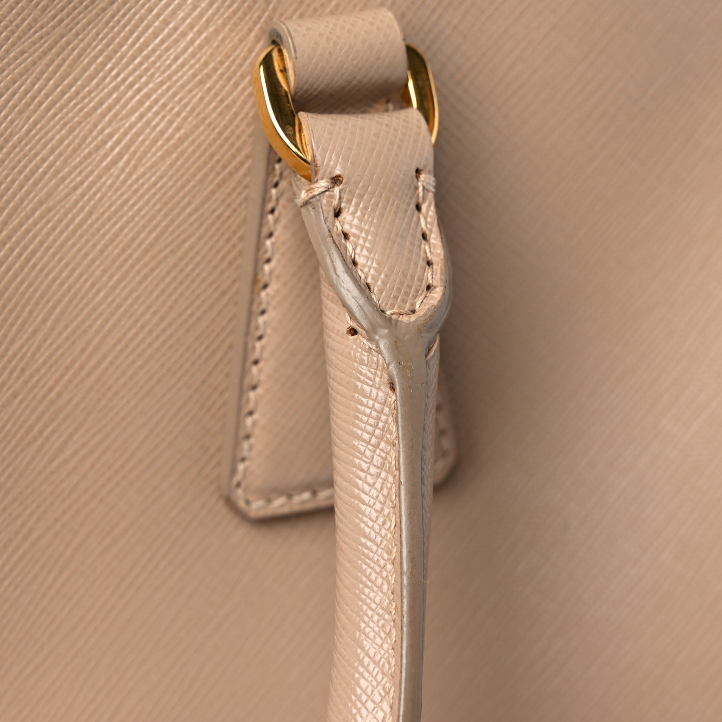 Saffiano Large Galleria Double Zip Tote Cammeo