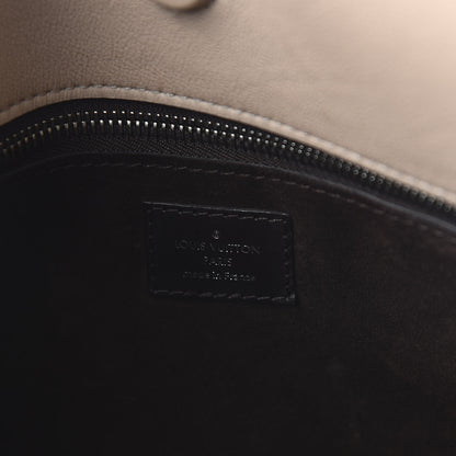 Louis Vuitton Veau Cachemire Tote W PM Vanille 8 of 10