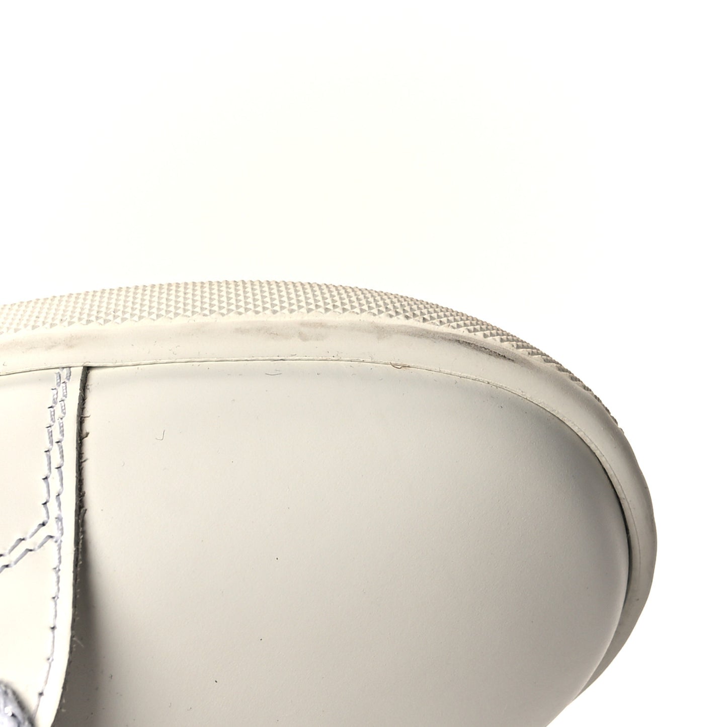 Calfskin Metallic Ayers Signature Court Lips Sneakers 40.5 Optic White