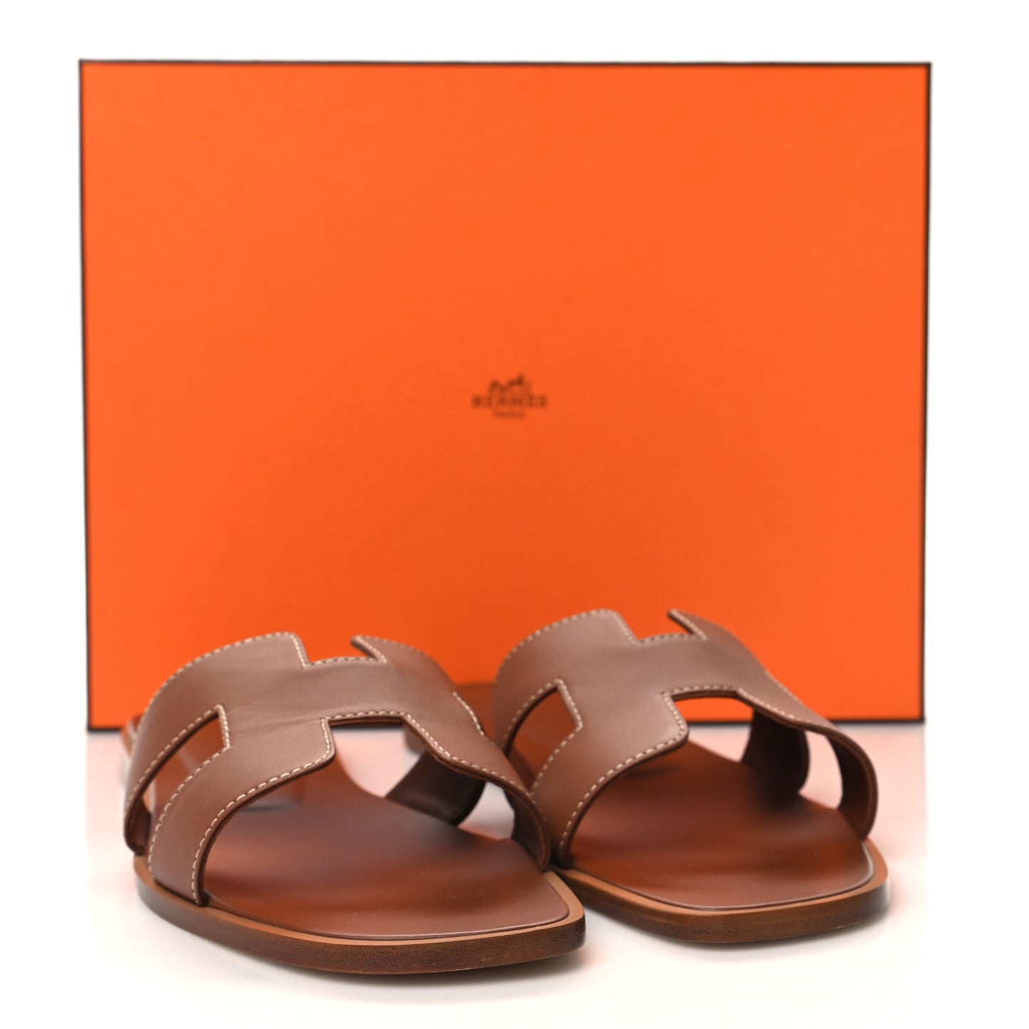 Box Calfskin Oran Sandals 39 Gold